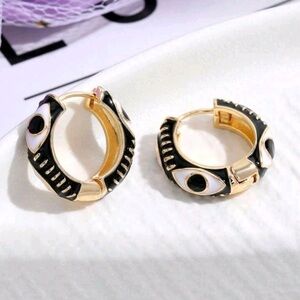 REVOLVE Petit Moments Art Deco